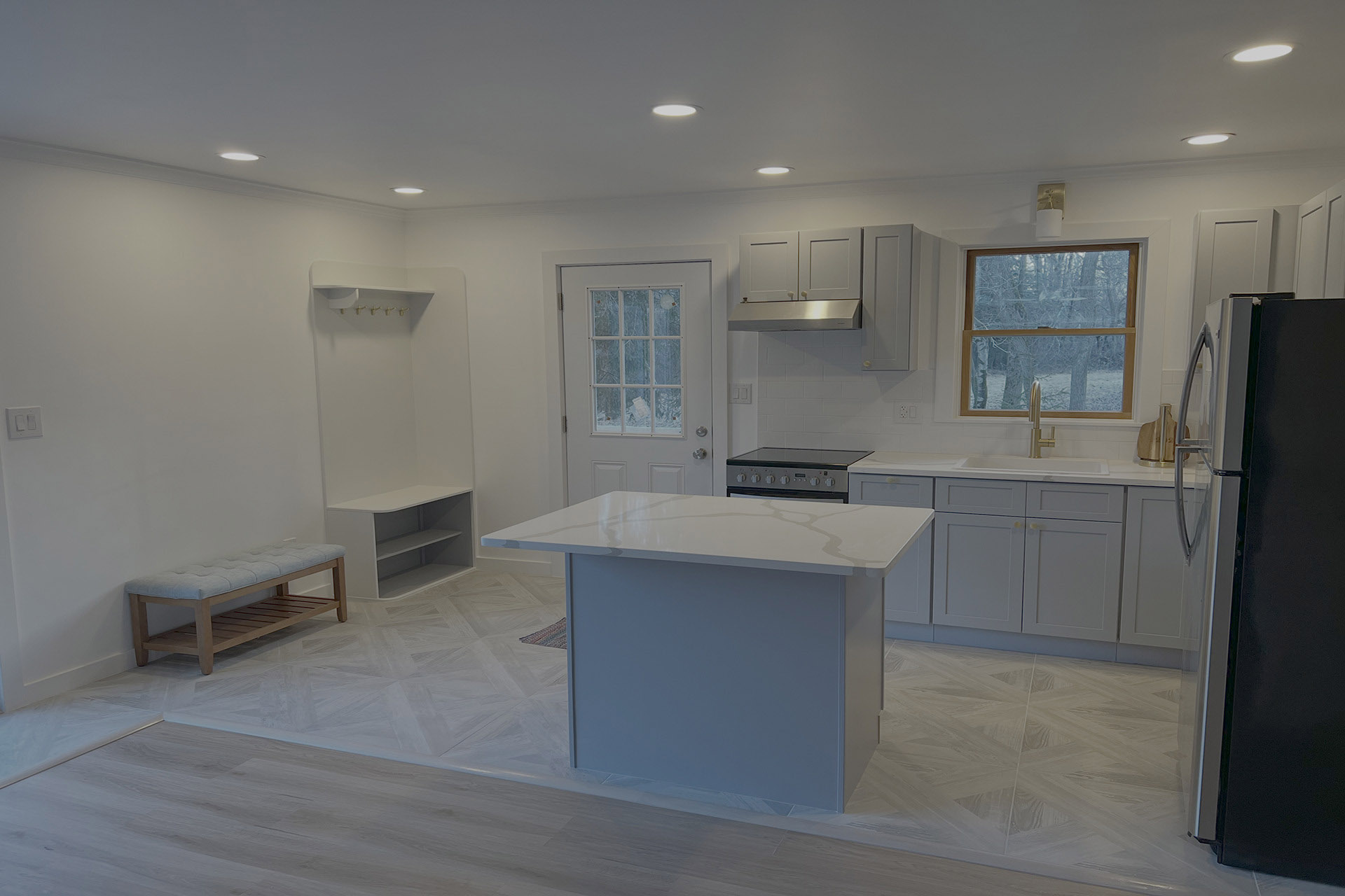 3415B76B-0F29-4C86-805C-C7CCA0C513B3