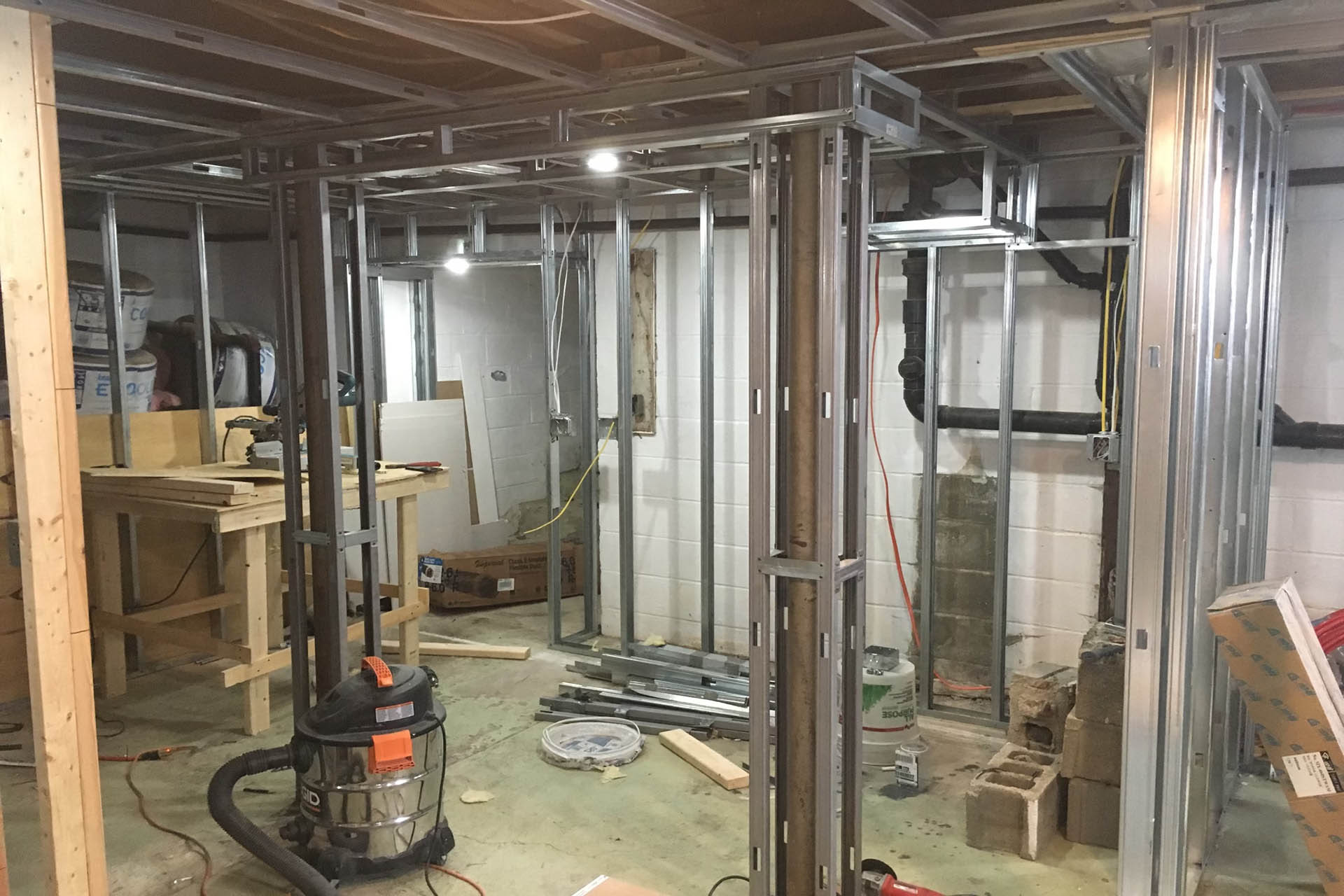 E563EC23-C143-4241-A01A-58FD53B4E557